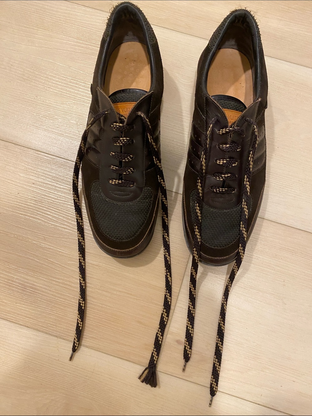 Louis Vuitton Brown Men's Lace-Up Casual Shoes with Patterned Laces